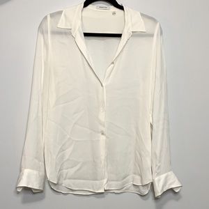 Aritzia Babaton white Blouse size S